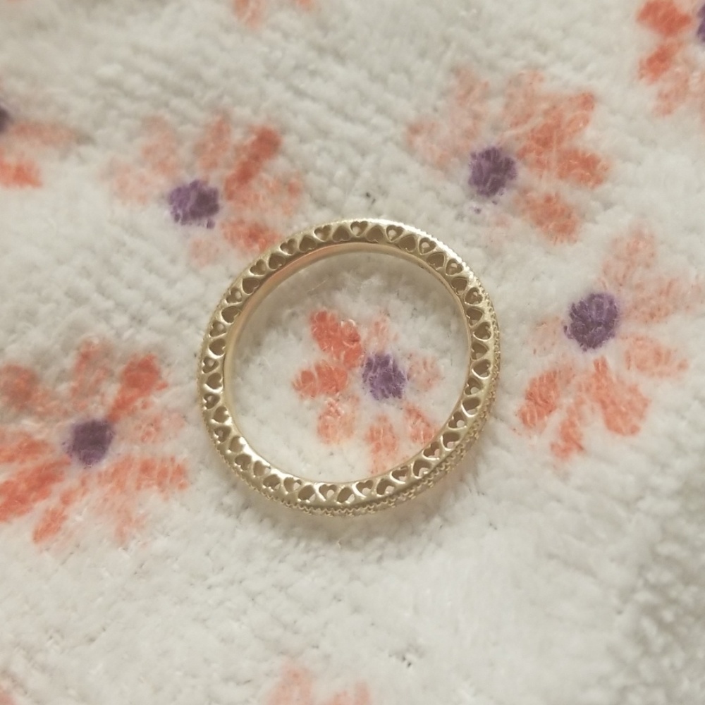 Pandora ring - hearts of pandora